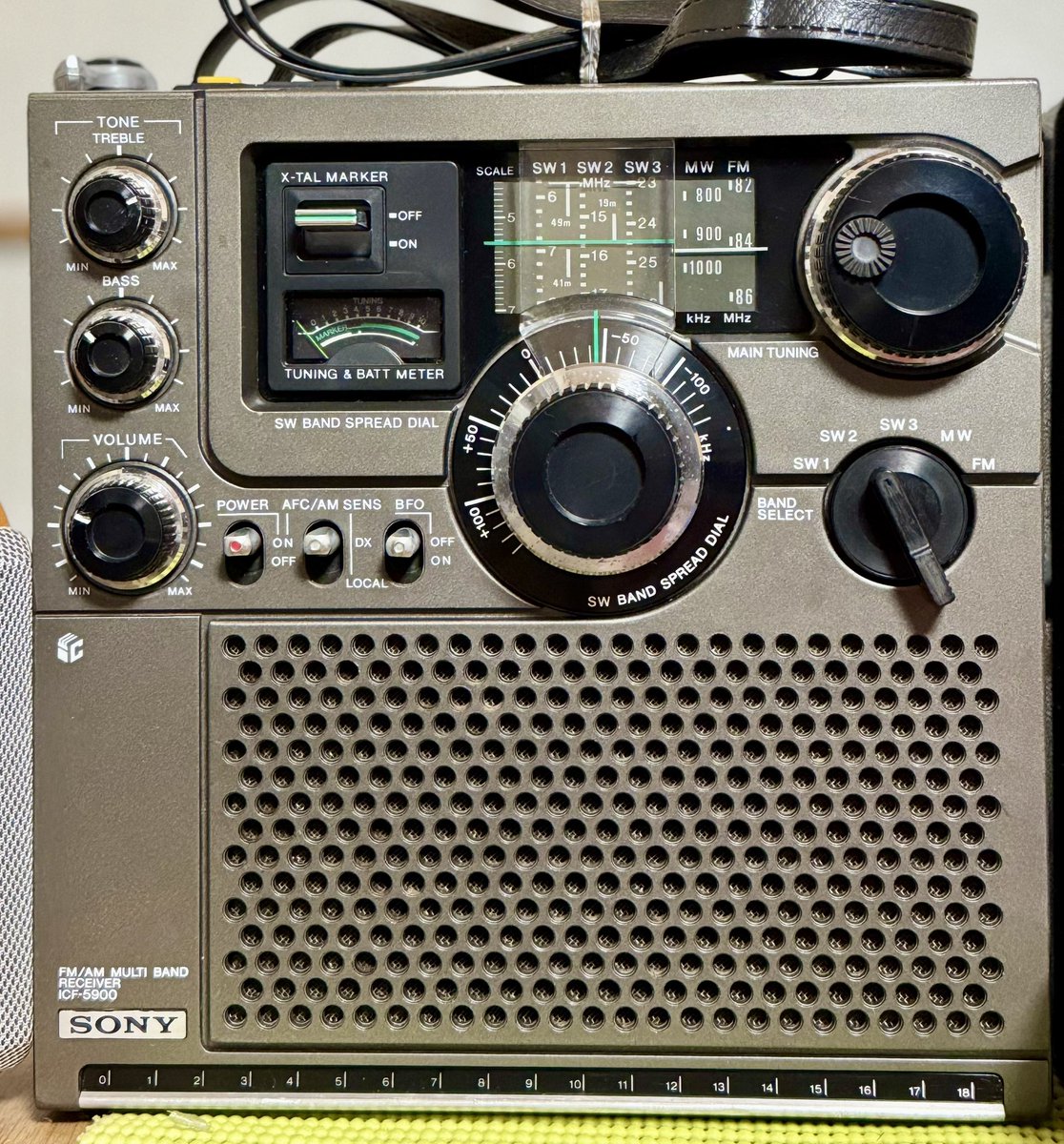 macinpop's tweet photo. オーストラリア🇦🇺からの日本語放送

フレンドシップラジオを受信中

今日はメリット5でした

毎週日曜日の20:30から
15.460MHz  AM

SONY スカイセンサー ICF-5900 https://t.co/vcBozweqUZ