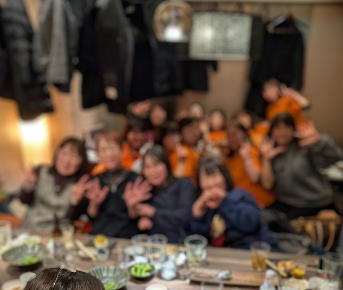 東京界隈のトシちゃんファミリーと、新年会を兼ねて昨年ライブの上映会