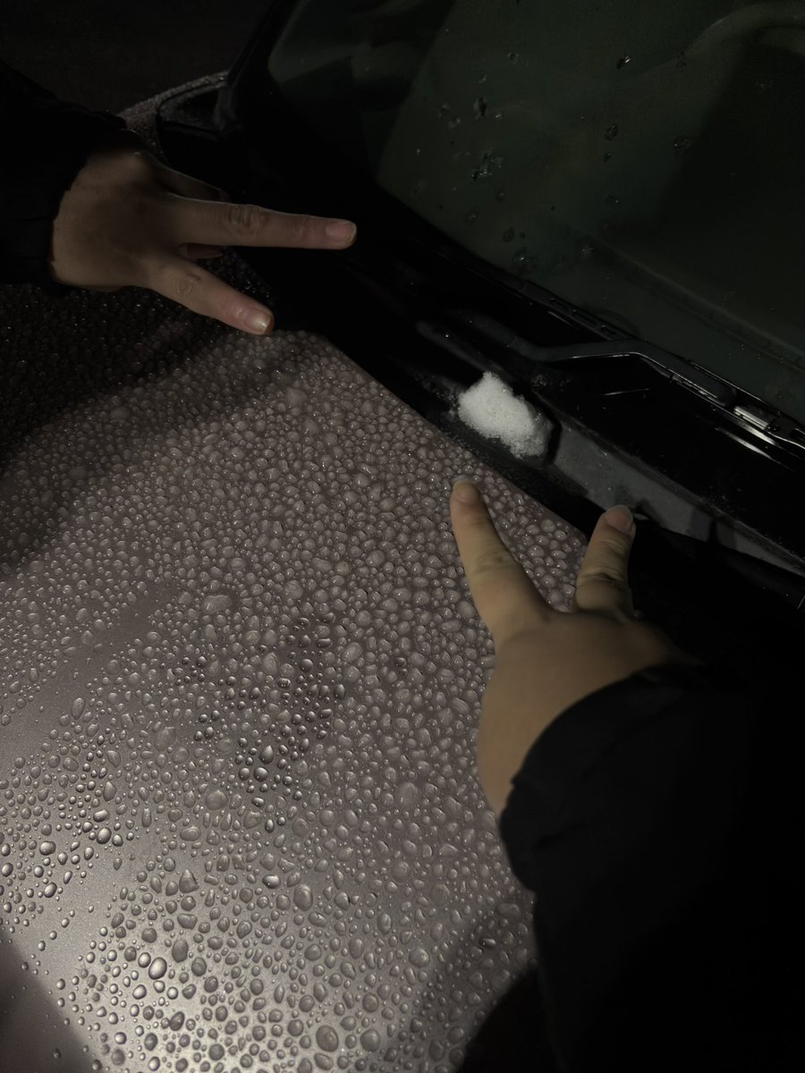 離脱！！
朝暇で作った雪だるまたちは
こんな姿になってましたwwww
ゆ、ゆきだるまぁぁあぁ！！！
<a href="/Aoi_cos1111/">·̩͙꒰ঌ葵依໒꒱·̩͙</a> 
 #きらこす  #きらこす灯