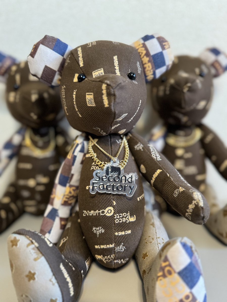 secondfactory's tweet photo. SecondFactoryオリジナルグッズ②

SecondFactory 
オリジナル ハンドメイド テディベア🧸
※初回限定価格

ハンドメイド商品のため、サイズや仕上がりに若干の差が生じる場合があります。
製作に時間がかかります

https://t.co/jvDxgX2XS6 https://t.co/k07UbB8wBZ