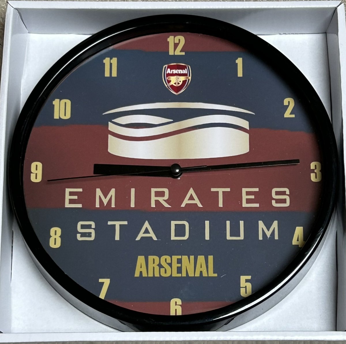 Classic Football Clocks tweet media