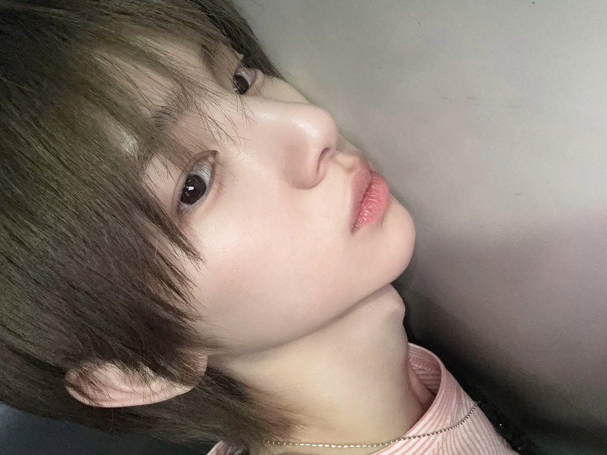 juhoontwt's tweet photo. my pretty strawberry mochi daifuku https://t.co/8pbxCzUX5k