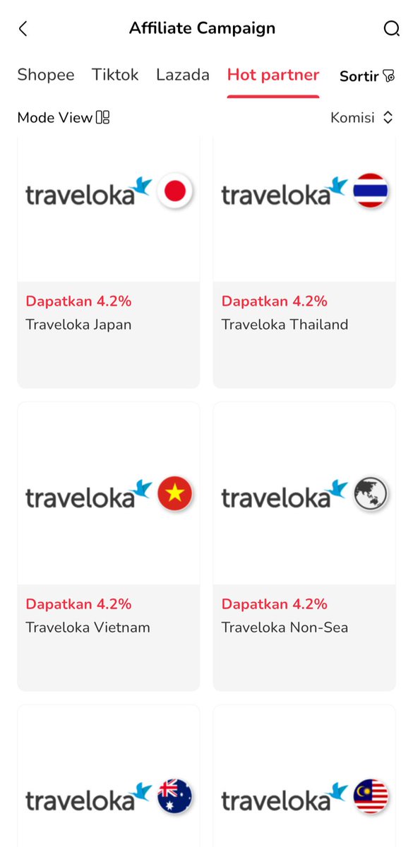 Nah, ini yang jarang dibahas.

Ada satu aplikasi namanya Ecomobi Passio.

Di sini isinya bukan cuma satu program, tapi puluhan affiliate lintas negara: Shopee ID &amp; PH, Traveloka ID &amp; PH, TikTok Linkshare, AliExpress, Alibaba, dan masih banyak lagi.

Komisi? Bisa sampai 30%.