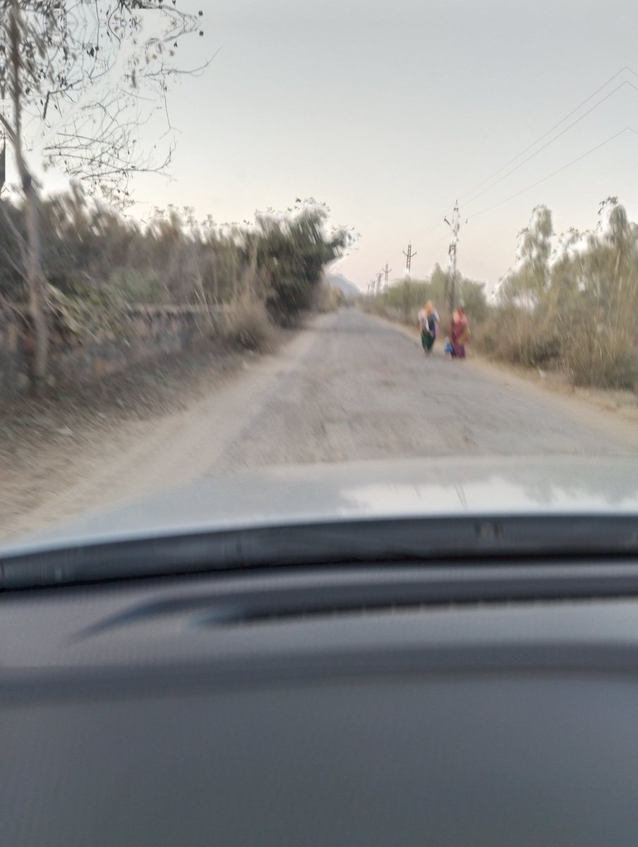 deepakgurjar999's tweet photo. @ManishYadavIn  ji
We are really in problem,you have to look on this matter do something as soon as possible it's worst situation now manish ji you have to check it sir as soon as posible https://t.co/S1qU1lDCCZ