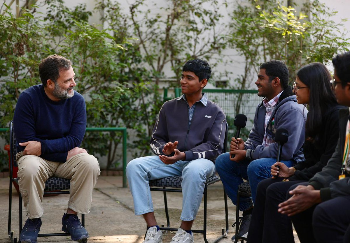 INCIndia's tweet photo. LoP Shri @RahulGandhi had an engaging interaction with the high-spirited Gen Z NRI students from the UAE. 

They discussed balancing work and passion, the freedom to think, express and explore, and dealing with everyday socio-psychological issues that the youth today faces.

📍 Delhi