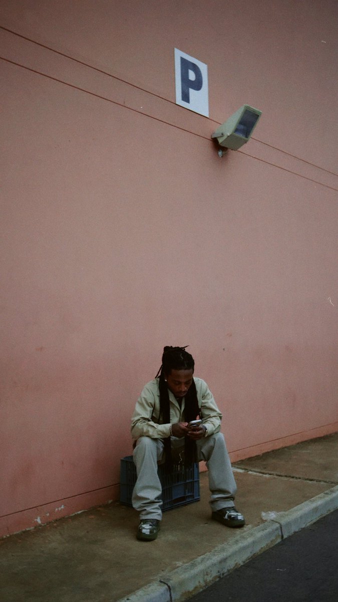 Jacquees's tweet photo. Outside in Durban https://t.co/NJvxDql1Li