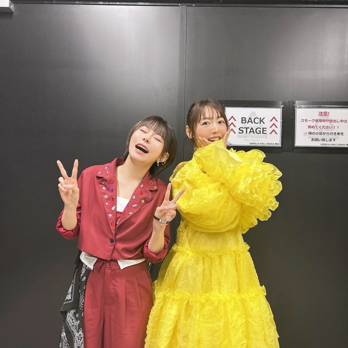 HZshizuku's tweet photo. #ポル香菜 合戦大阪
ポルカドットスティングレイ
(セトリはまだ言えんからハイライトまとめ)

・みなさん犬なんですか？
・いや〜乱世乱世
・香菜さんお姫様やん
・ギタボは甘え
・段取りが終わっており、最後の曲の前にメンバー紹介
・モニター故障→予定にない弱いMC
・パンCARが夢の香菜さん https://t.co/kPfnqspe77