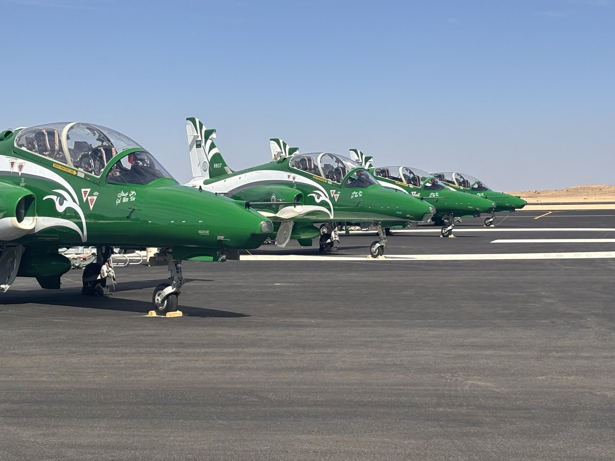 The Royal Saudi Air Force making a splash #WDS2026 celebrating the country’s 95th anniversary. ⁦<a href="/modgovksa/">وزارة الدفاع</a>⁩ ⁦<a href="/BoeingMidEast/">Boeing Middle East</a>⁩ ⁦<a href="/saudihawks/">Saudi Hawks الصقور السعودية</a>⁩