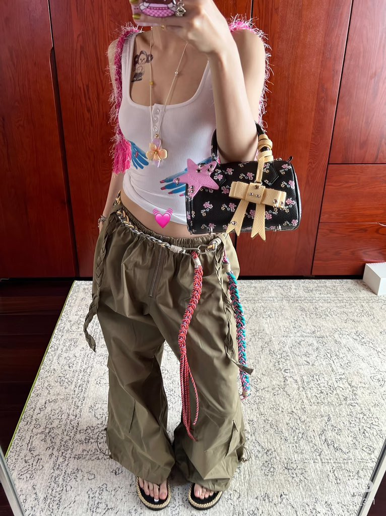 chry ⭐️👗👚🪞 รับไม่รับแจ้งเค้าด้วยน้า🔅🍡 tweet media