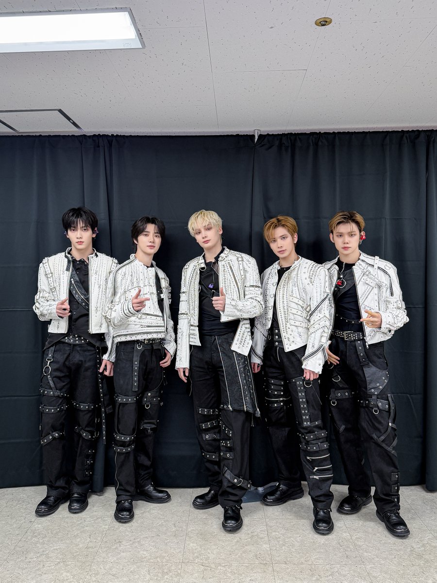 メガネスビンオタクのめり𖤐 (@meganeri_moa) / Posts / X