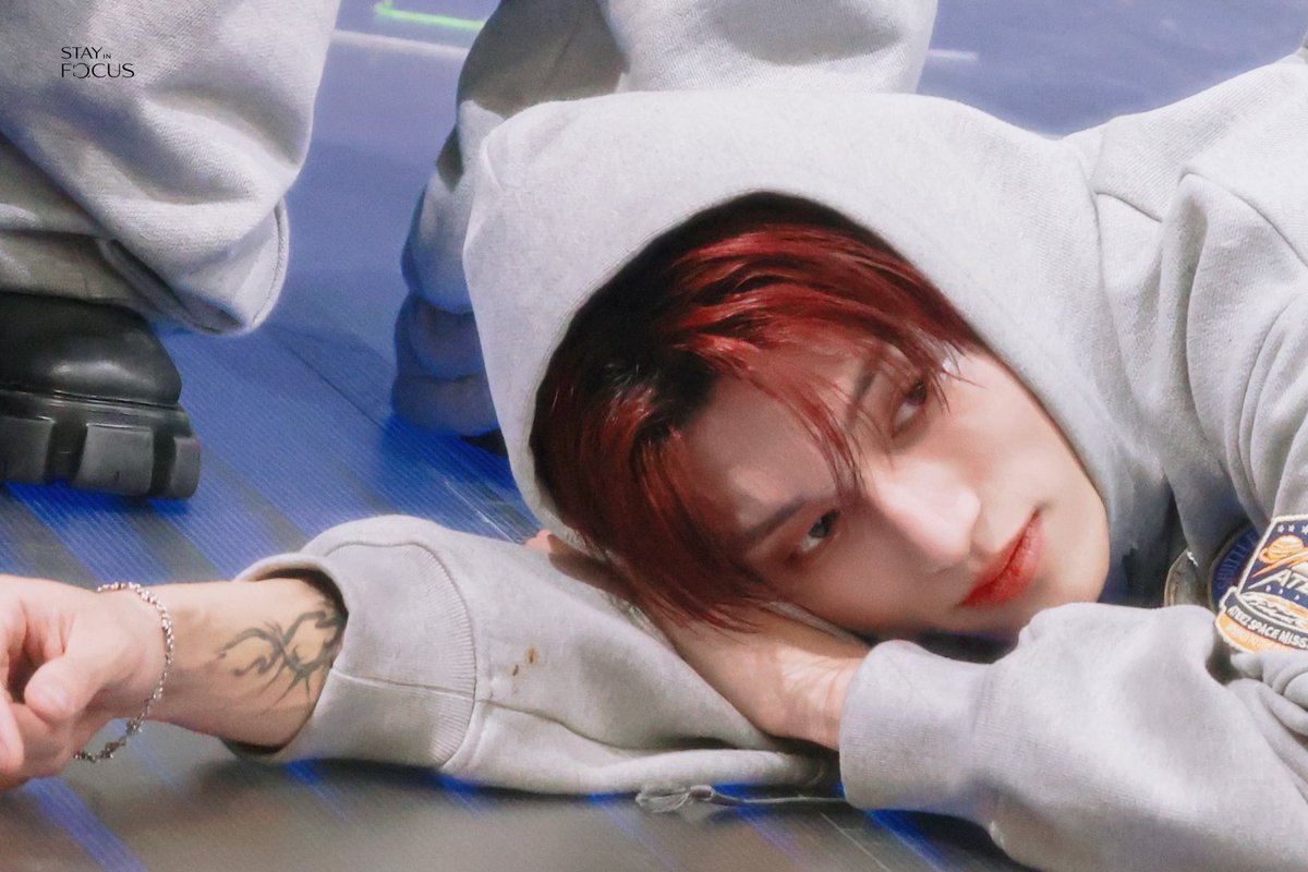 stayinfocus_jwy's tweet photo. 260208 MAKESTAR 팬싸 HQ3P
잠든 미남야

#에이티즈 #ATEEZ #우영 #WOOYOUNG 
@ATEEZofficial https://t.co/a514ZiIdgr