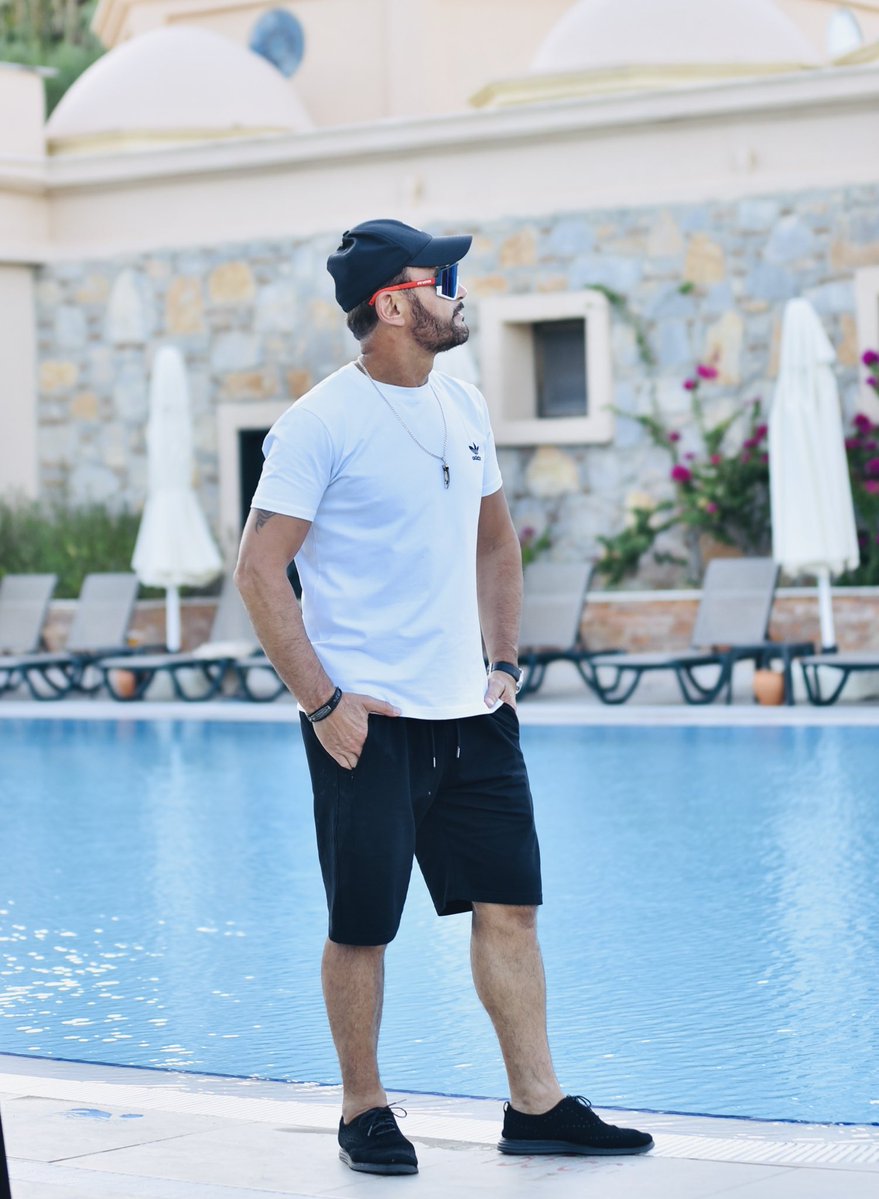 ✨A Joyful Journey ✨

Grateful to Almighty God for endless blessings.

To my brothers and sisters in uniform, and to all who’ve supported me—your courage, loyalty, and love make this journey unforgettable.

I heart you all! ❤️

#Birthday #ElliottMoglica #Writer #Teacher #Soldier