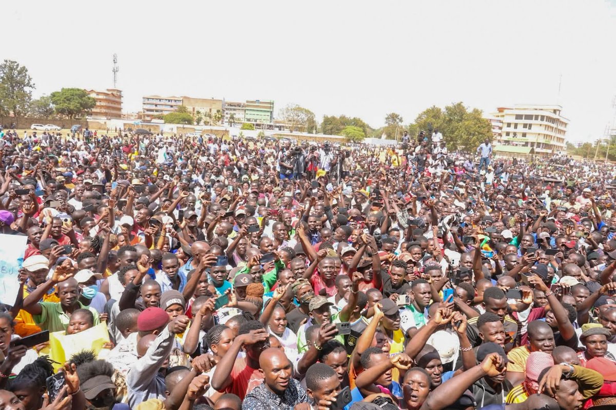 AlinurMohamed_'s tweet photo. ODM ya Ukweli leaders led by Edwin Sifuna, James Orengo, Babu Owino, Godfrey Osotsi, Anthony Kibagendi, Caroli Omondi among others have a filled 100k seater Busia Stadium. Baba Raila Odinga must be smiling in heaven. https://t.co/z8a2gCIUPi