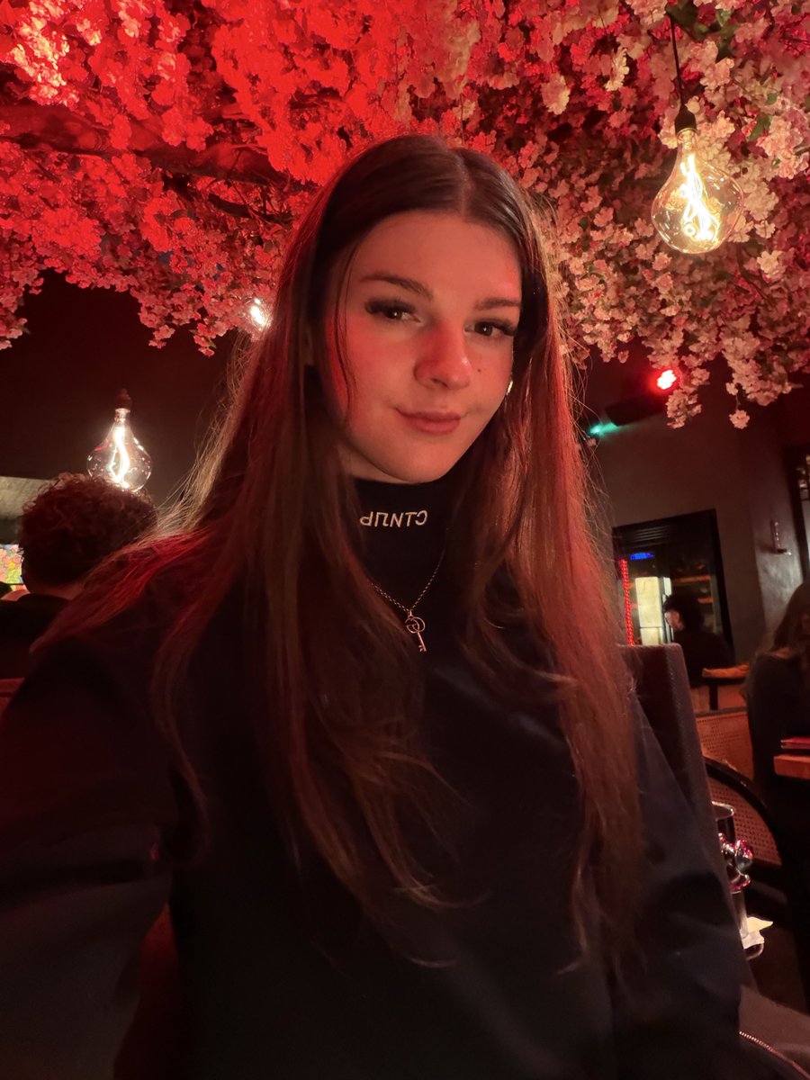 F1NN5TER tweet media