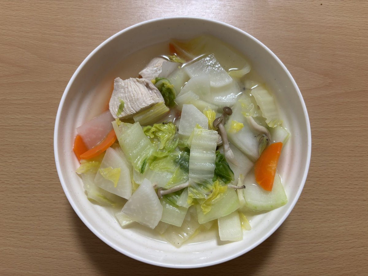 Reo_tommy's tweet photo. 1ヶ月で-4kg
なかなかいい感じ

#男飯 #自炊記録 #料理 #料理記録 #おうちごはん #おうちごはん𓎩𓌉𓇋 #単身赴任 #炭水化物 #野菜 #バランス #運動 #ランニング #ダイエット #カロリー #汁物 #糖質オフ https://t.co/TtdTiVGnlo