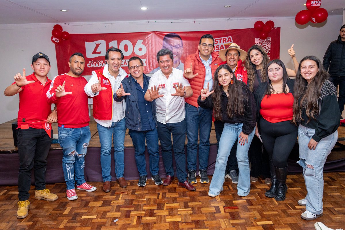hectordchaparro's tweet photo. Con los jóvenes del centro del departamento, cerramos este día sumando un apoyo más a esta causa 💪🏻🚩

Gracias a este #ParcheLiberal (@ojlboyaca ) por creer en nuestra causa, por conocer nuestros resultados y por demostrar que la juventud también le apuesta a Boyacá.

Los jóvenes votan L106 🚩a la Cámara y L10 💪🏻 al Senado con @16oscarsanchez , porque esta causa es por Boyacá, por las oportunidades y por un futuro con resultados reales.