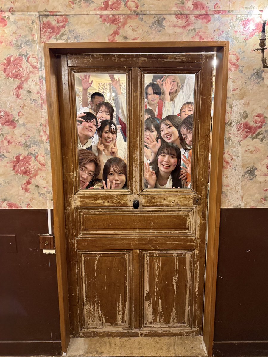 ギュッギュッ詰めでフラワーボックスみたい💐