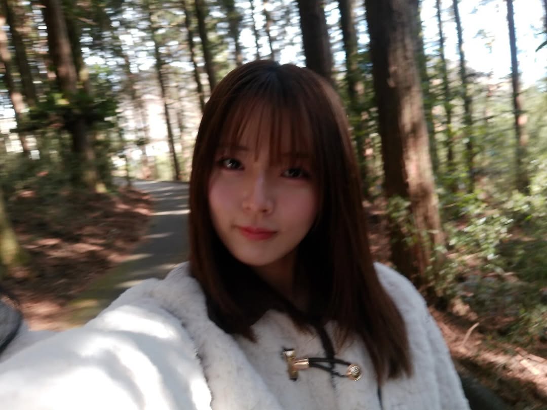 yuzukiarchive's tweet photo. 🌲
#櫻坂46 #中嶋優月 #yuzukigram
🔗https://t.co/0R2agOGRL1 https://t.co/sF3PFVqler