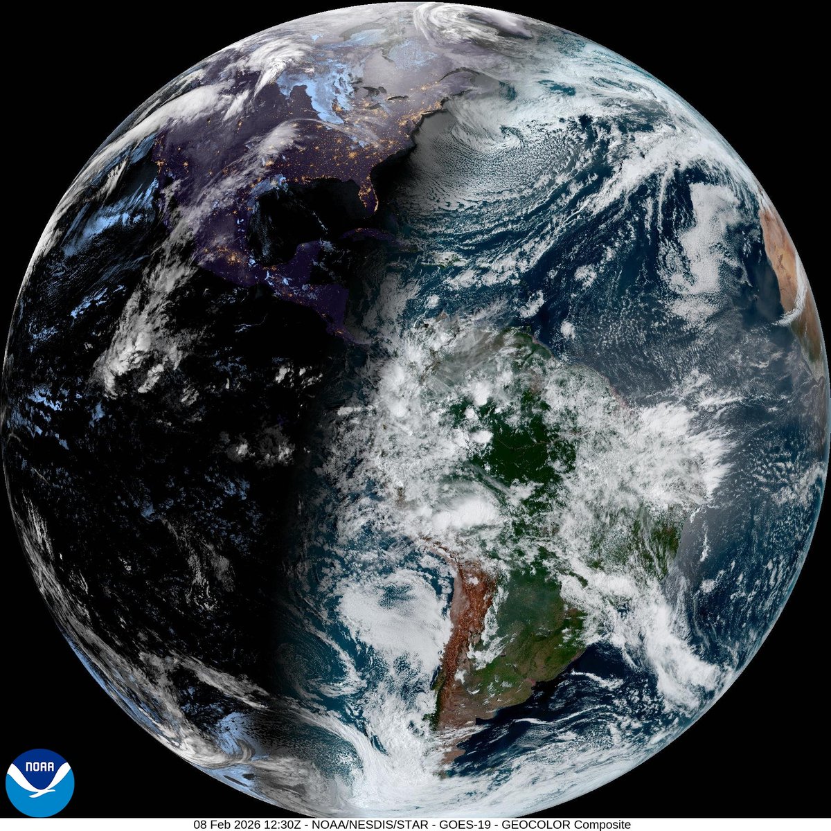 8 Feb 2026 - 9:30 AM (ARG) #live #space
star.nesdis.noaa.gov/goes/fulldisk.…