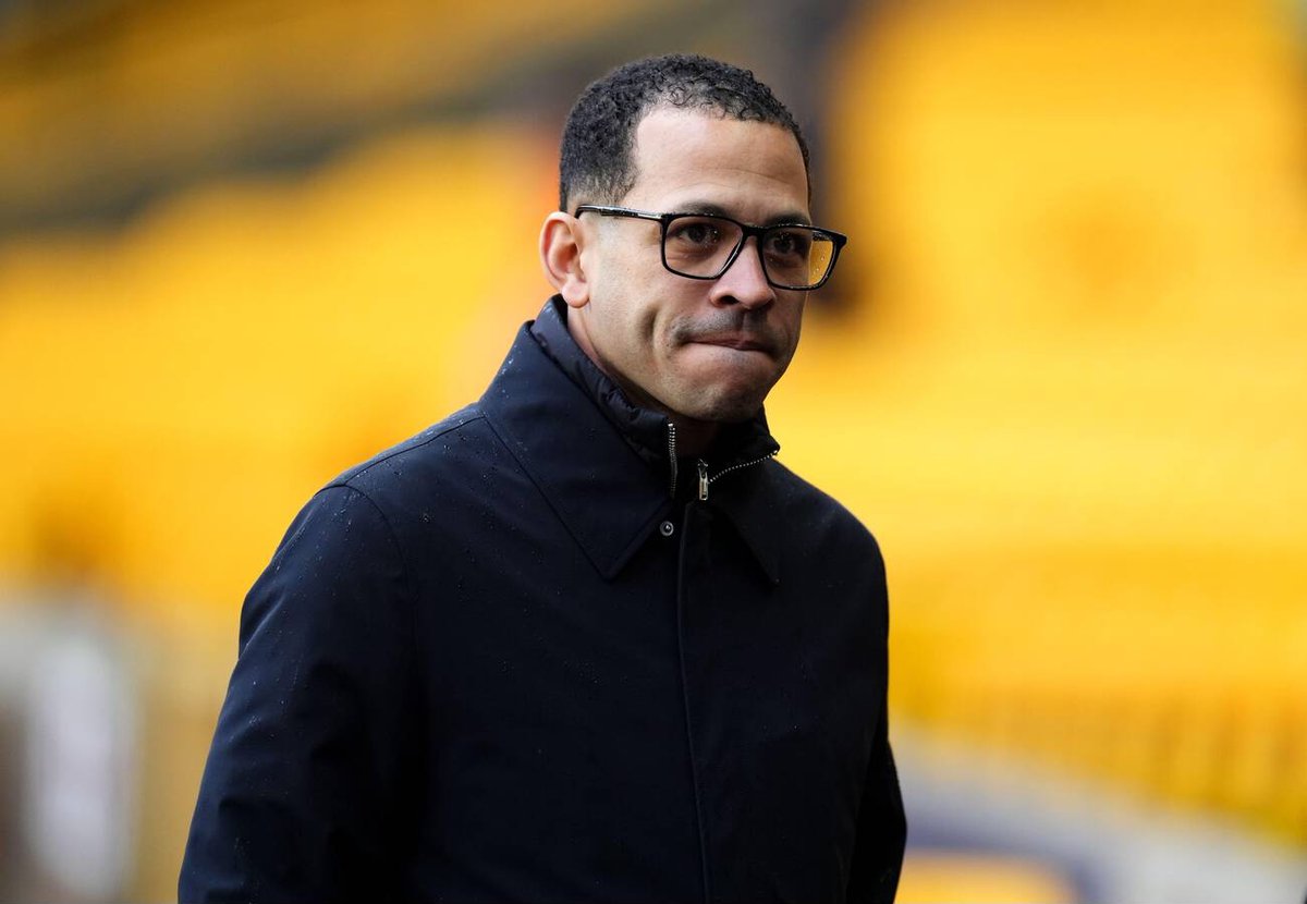 Blue_Footy's tweet photo. 🗣️ Liam Rosenior: "It was very frustrating [to concede] as you always want to keep clean sheets. Whether it was the ten minutes against Crystal Palace, the first half against West Ham, the first half against Napoli, or in moments today – because we still played some good stuff in the second half [against Wolves] – I want us to have a perfect 90 minutes. That's my job."

~ @ChelseaFC