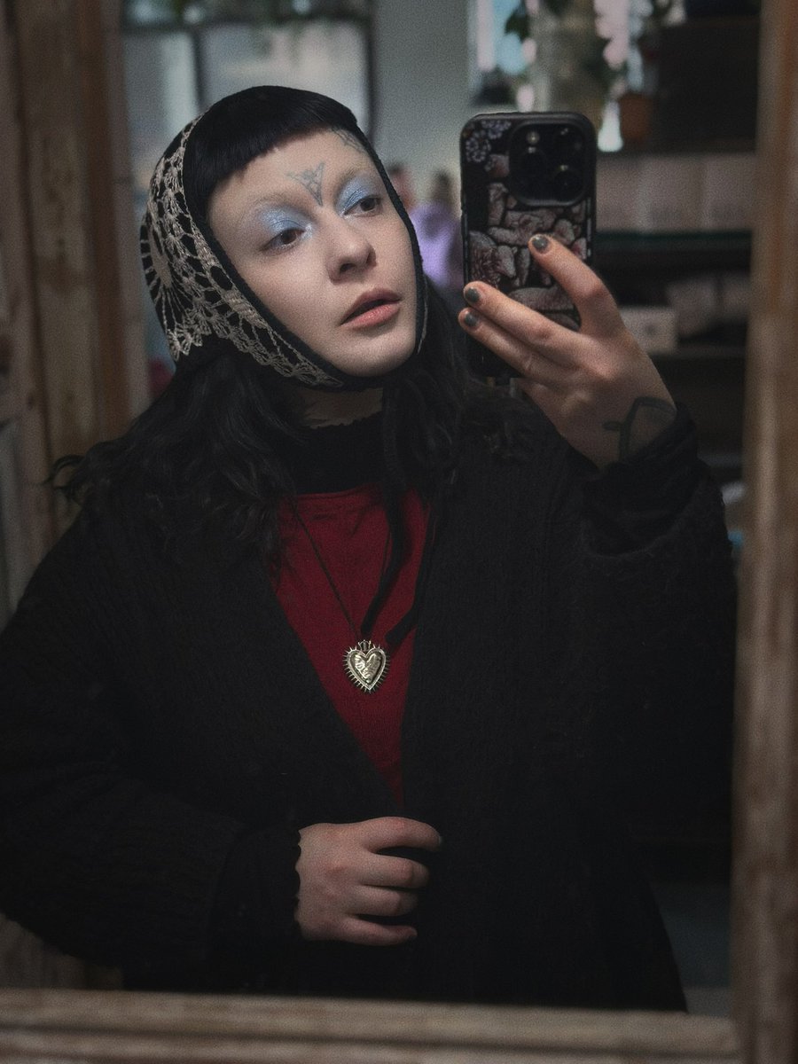 Настрій на голубий колір