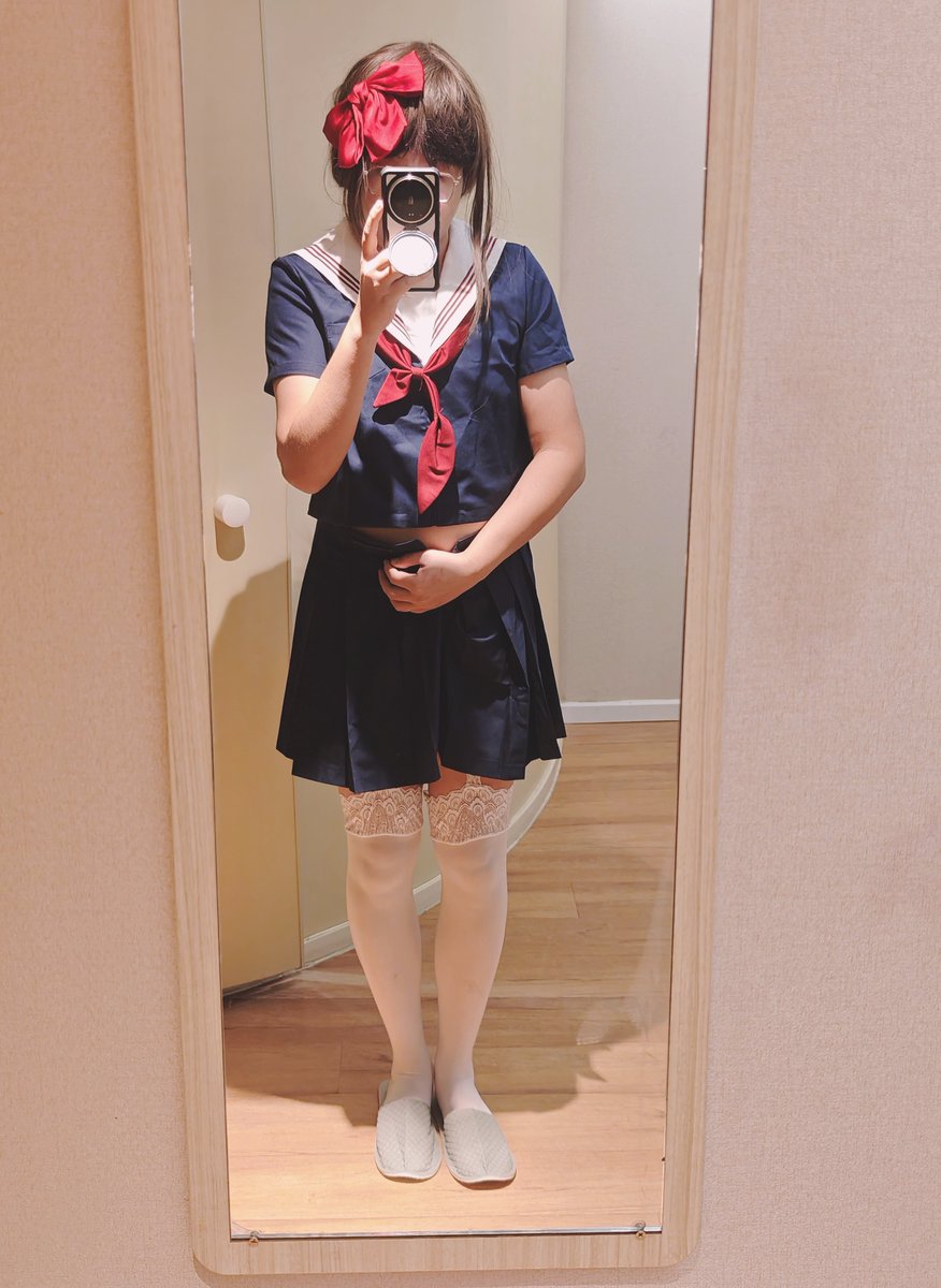 CD096290's tweet photo. 试试衣服，拉链都拉不上了，怎样才能减肥啊啊啊😭
#伪娘 #男娘 #CD https://t.co/XGZxuPIk6V