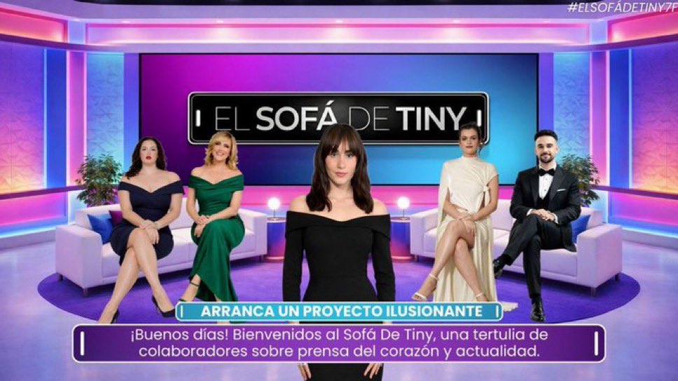 GlamStream tweet media