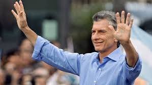 Hoy cumple años el mejor de todos. El que se bancó todo siendo presidente, el que nunca dejó de soñar un país mejor, el que hizo obras, el que nos dió orgullo recorriendo el mundo, el que nunca nos abandonó y sigue queriendo lo mejor para el país. Felicidades Mauricio Macri.