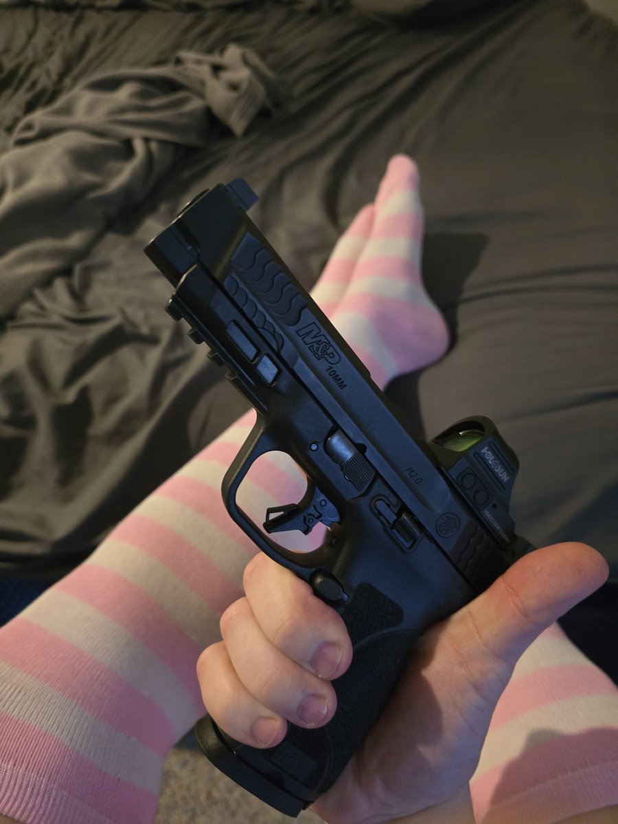 💜 NoonWuff 💜 🔜FWA tweet media