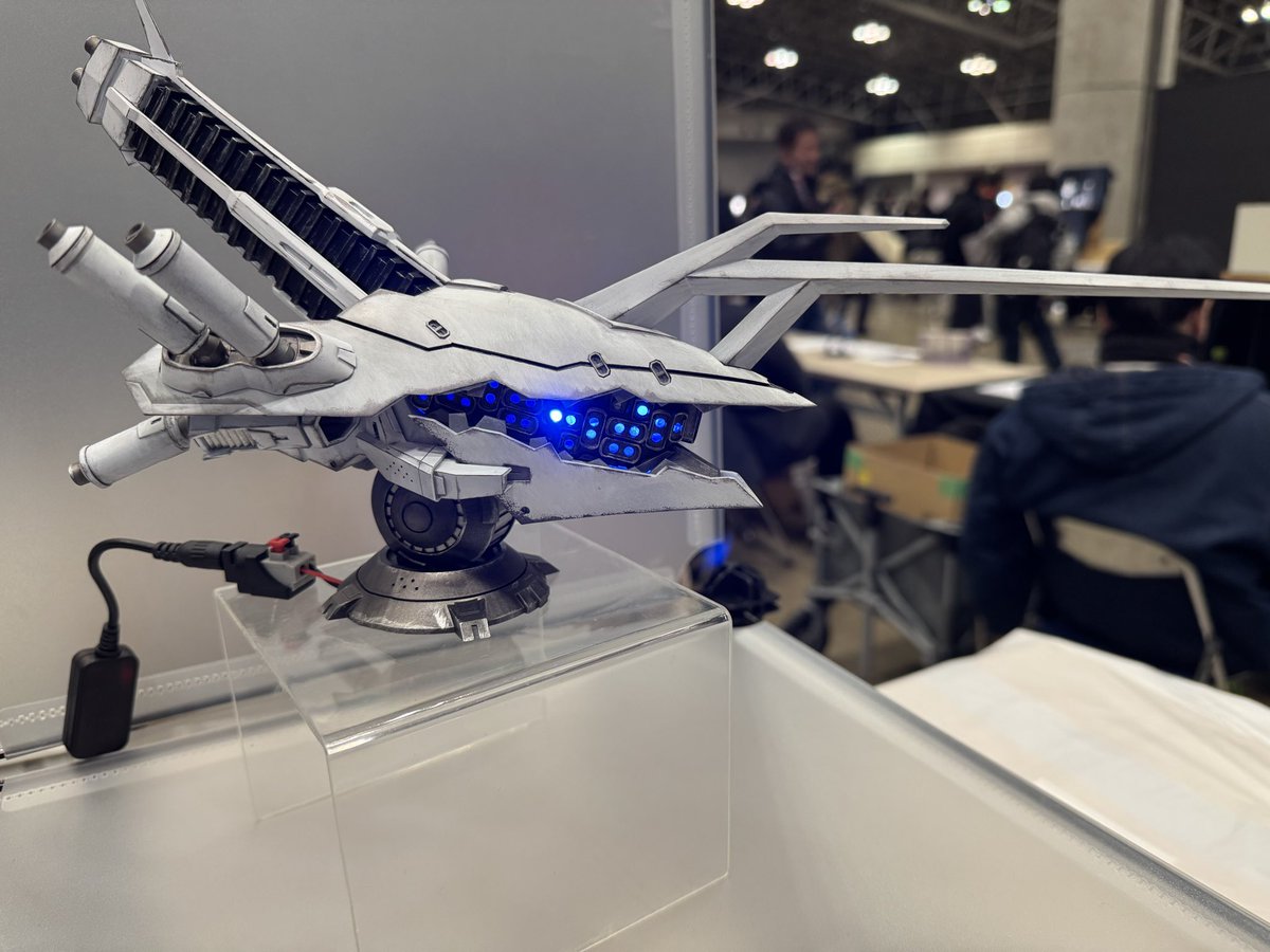 ノラクロ tweet media