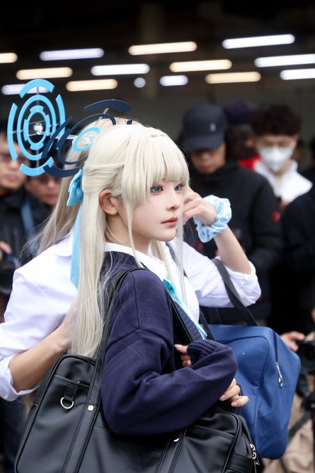 Twitterのコスプレ画像4