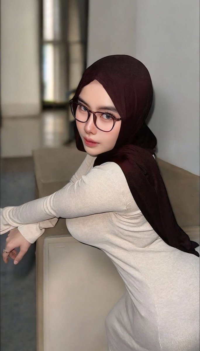 kang hayam tweet media