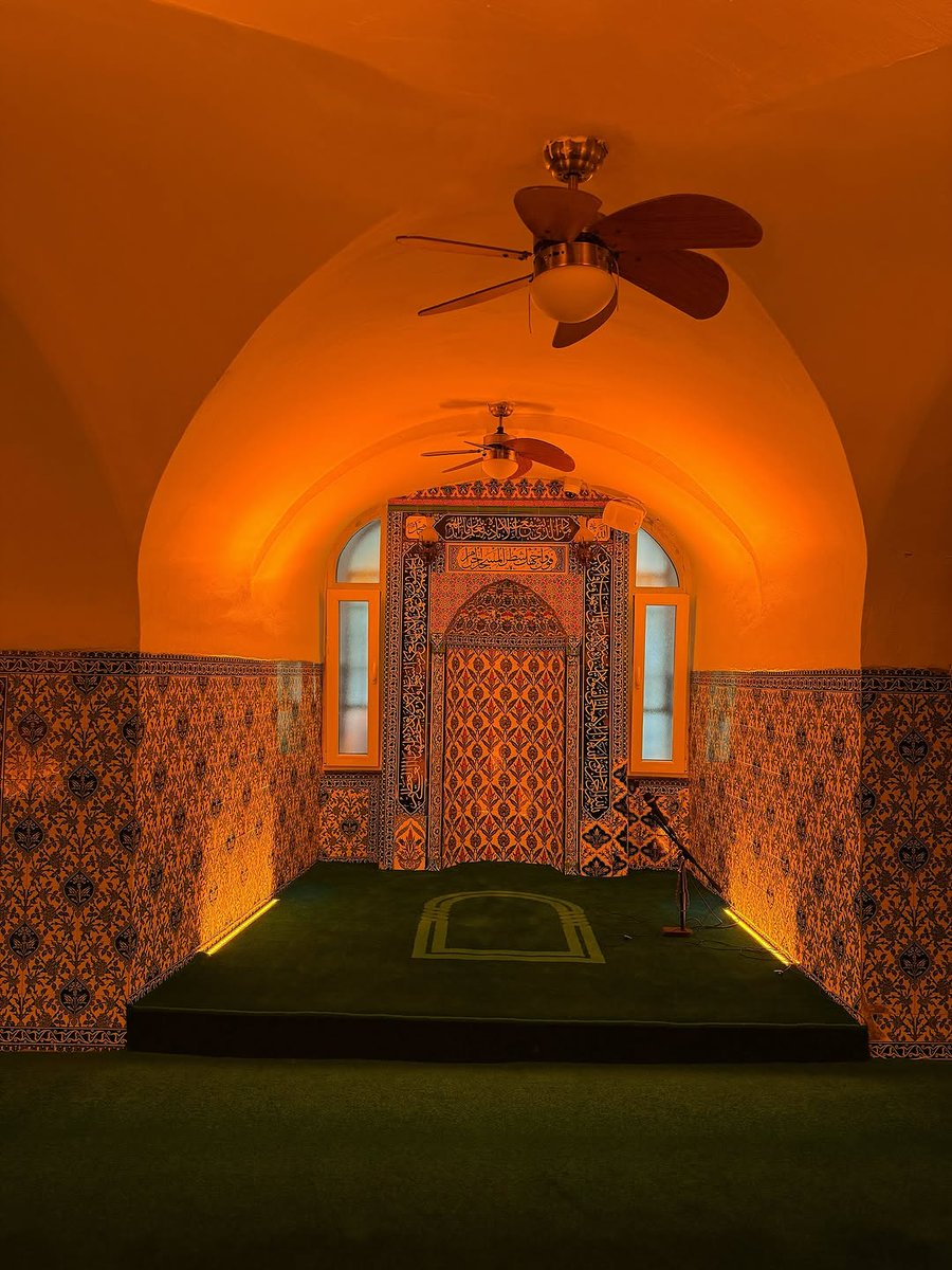 Kulun en zayıf anı, imtihanda olduğunu unuttuğu andır."

~
📍 Yer Altı Camii 📸🌾