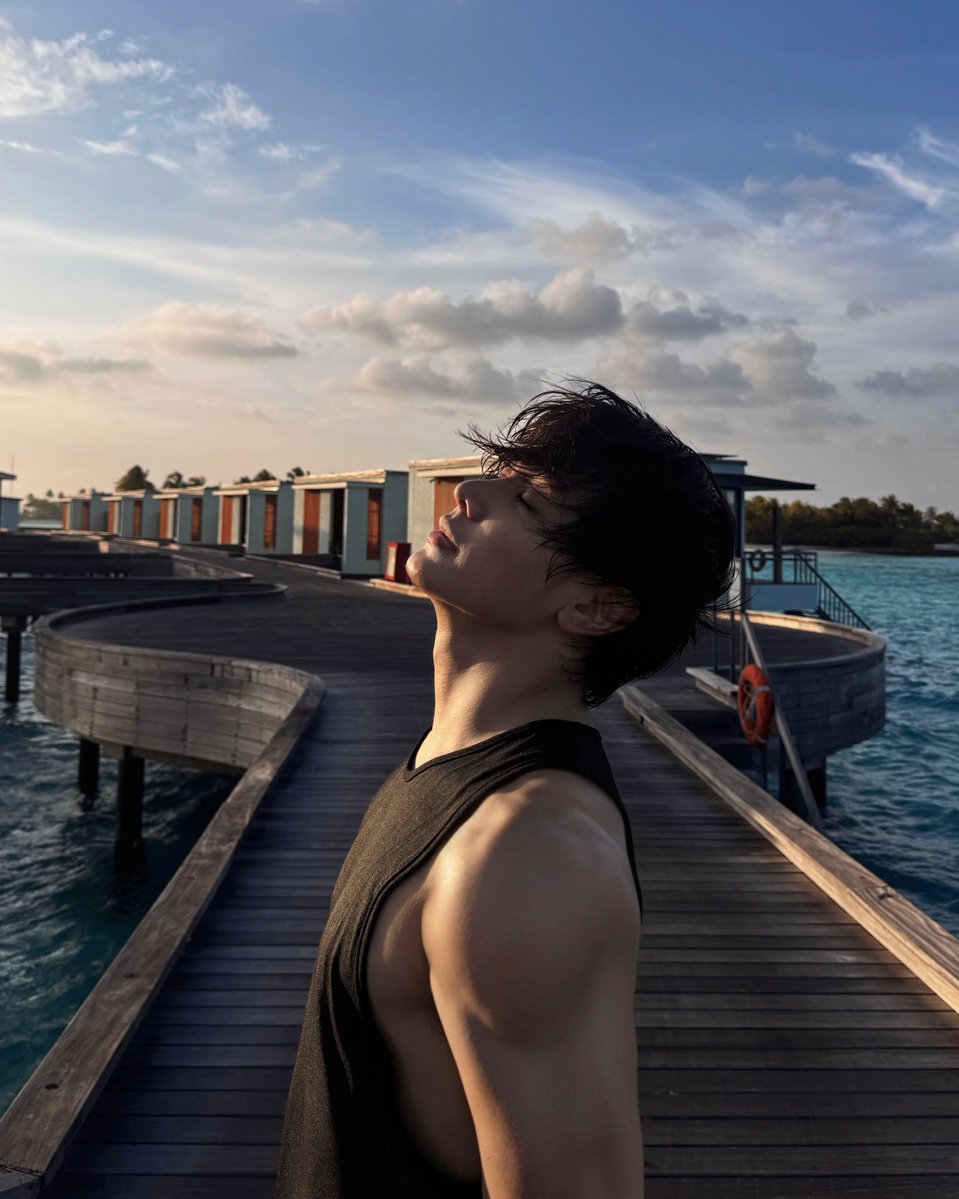 JoongArchenBR's tweet image. SENHOR! 🫦 JOONG (chen_rcj) via Instagram.

@ChenRcj #จุงอาเชน #JoongArchen