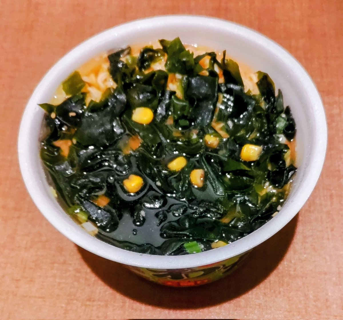 安く買ってお得に食べるのです話し

やっぱ、昨日みんな買い貯めに走ったのか、結構な素敵お買い物が出来た！

特に #マイフレンド ブランドの #わかめしょうゆらーめん #ワカメ の量すごい！