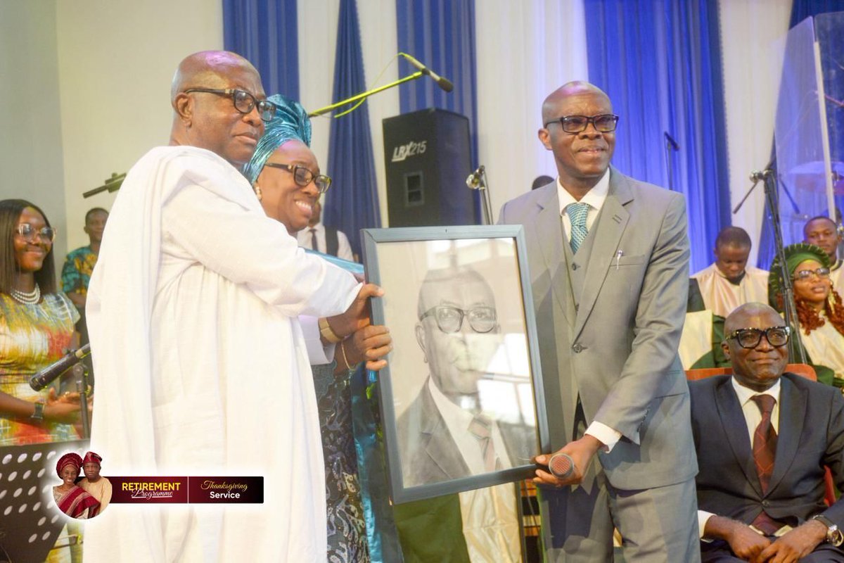 GnbcLagos's tweet photo. Today we presented gifts to Rev. Kayode Ilupeju to celebrate his selfless service at Good News Baptist Church. A faithful shepherd deserves a joyful send-forth! We love you, Sir. ⛪❤️
#GiftPresentation #RevKayodeIlupeju #GNBC #Retirement https://t.co/ASSWeE6PRX