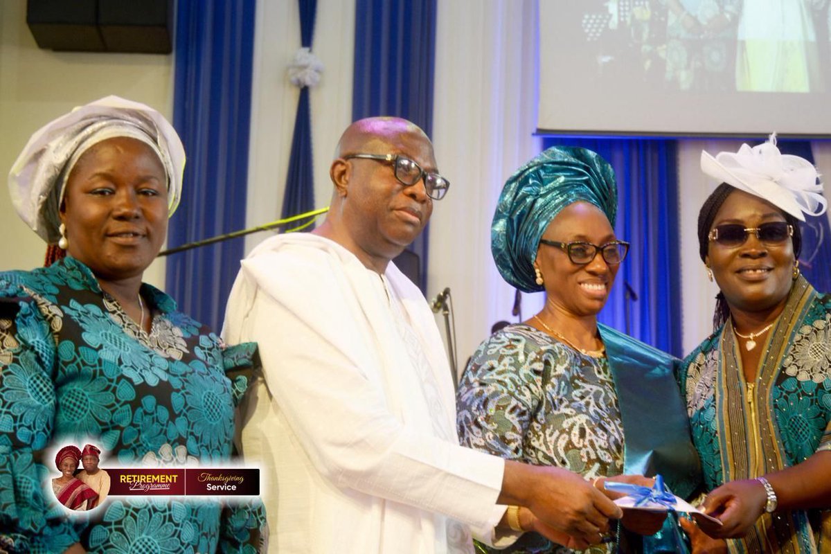 GnbcLagos's tweet photo. Today we presented gifts to Rev. Kayode Ilupeju to celebrate his selfless service at Good News Baptist Church. A faithful shepherd deserves a joyful send-forth! We love you, Sir. ⛪❤️
#GiftPresentation #RevKayodeIlupeju #GNBC #Retirement https://t.co/ASSWeE6PRX