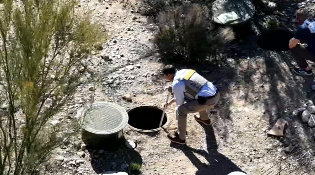 🧵 POLICE ACTIVITY: Nancy Guthrie Search Update: 
Law enforcement returned Sunday morning to the Tucson, Arizona home of Nancy Guthrie, as the search for the missing 84-year-old enters its eighth day.