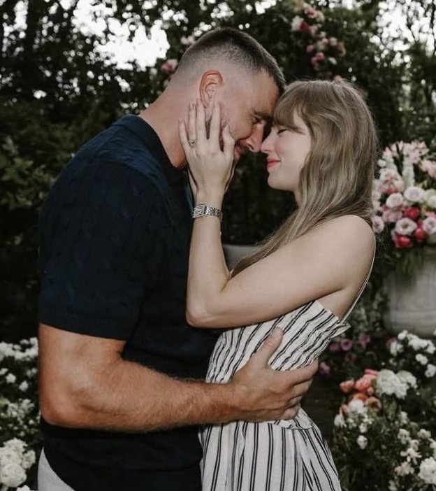 infodexx's tweet image. Taylor Swift’s Dating History ❤️

2008 — Joe Jonas
2009 — Lucas Till / Taylor Lautner / John Mayer
2010 — John Mayer / Jake Gyllenhaal
2011 — Jake Gyllenhaal / Zac Efron (Rumoured)
2012 — Conor Kennedy / Harry Styles
2013 — Harry Styles / Single
2014 — Single
2015 — Calvin Harris…