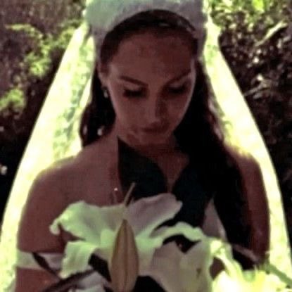 Manifestando vídeos clipes no LDR10 nessa câmera fodida lascada miserável VHS pq é mto estética dela e somente dela