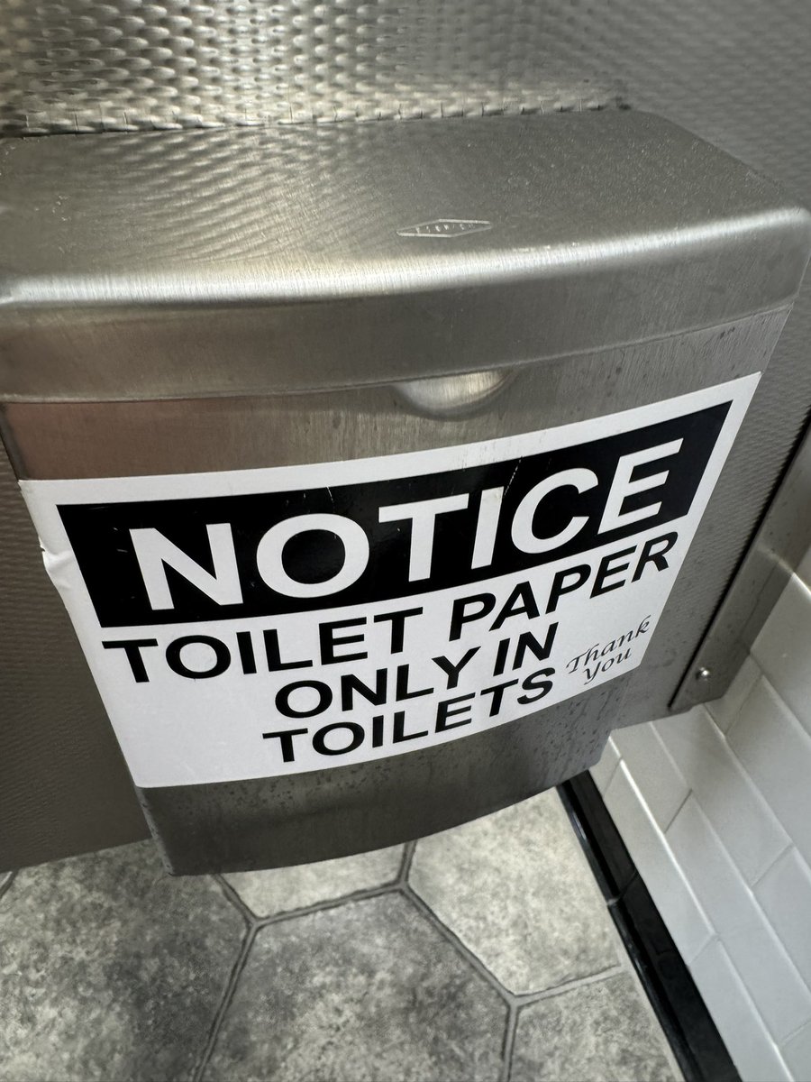 Niki Whitacre tweet media