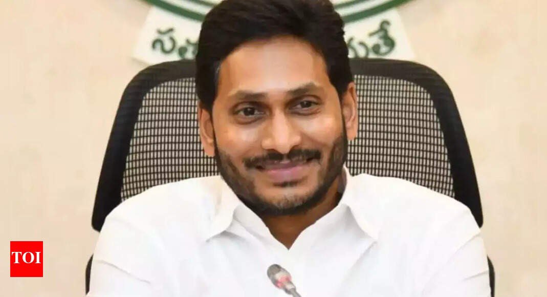 nri_wing's tweet photo. Jagan Mohan Reddy shielded Lord Venkateswara’s glory by keeping the temple above dirty politics—something his rivals never did.
He went to Tirumala every time, offered silk robes, jewels—pure devotion, no cameras rolling for votes.
See him bowing low inside the sanctum—no drama, just namaskaram.
Those robes on the deity? His gift, year after year.
He green-lit three thousand new temples, surveyed endowment lands so no one could grab them—straight-up protected Tirumala’s turf.
And the laddu row? CBI-SIT proved zero animal fat—means under him the prasadam stayed clean.
Bottom line: faith first, never a slogan. That’s real protection.

జగన్ మోహన్ రెడ్డి లార్డ్ వెంకటేశ్వర స్వామి గౌరవాన్ని, తిరుమల గ్లోరీని రక్షించడానికి చాలా చర్యలు తీసుకున్నాడు—ముఖ్యంగా భక్తుల విశ్వాసాన్ని కాపాడుతూ, ఆలయ సంప్రదాయాలను బలోపేతం చేశాడు.
ఇక్కడ చూడు, పవిత్ర తిరుపతి లడ్డూ—బంగారు రంగు, భక్తితో తయారైనది.
కొన్ని క్లోజప్ షాట్స్—ఎంత దైవికంగా ఉందో చూడు.

2019-2024 మధ్య అతని పాలనలో, జగన్ తరచూ తిరుమలకు వచ్చి స్వామివారికి సిల్క్ వస్త్రాలు, ఆభరణాలు సమర్పించాడు—ఆలయ సంప్రదాయాలకు గౌరవం చూపాడు.
ఇక్కడ జగన్ స్వామివారి సన్నిధిలో ప్రార్థనలు చేస్తున్నాడు—భక్తితో నమస్కరిస్తున్నాడు.

సిల్క్ రోబ్స్, వస్త్రాలు సమర్పణ—ఆలయ గౌరవాన్ని పెంచాడు.

అంతేకాదు, హిందూ ధర్మాన్ని ప్రోత్సహించడానికి మూడు వేల ఆలయాల నిర్మాణం, ఎండోమెంట్ భూముల సర్వే—దాని ద్వారా తిరుమల గ్లోరీని కాపాడటానికి కృషి చేశాడు.
లడ్డూ వివాదంలో కూడా, జగన్ ఎప్పుడూ ప్రసాదం పవిత్రతను రక్షించాడు—సీబీఐ SIT రిపోర్ట్‌లో మాంస ఫ్యాట్ లేదని నిరూపించబడింది, ఇది అతని పాలనలో ప్రసాదం సేఫ్‌గా ఉందని చూపిస్తుంది.
YSRCP ఎప్పుడూ చెప్తుంది—ఆలయాన్ని పాలిటిక్స్‌కు దూరంగా ఉంచి, భక్తుల భావాలను కాపాడాం.
ఇది నిజమైన రక్షణ—విశ్వాసాన్ని పాలిటిక్స్ కోసం ఉపయోగించకుండా.