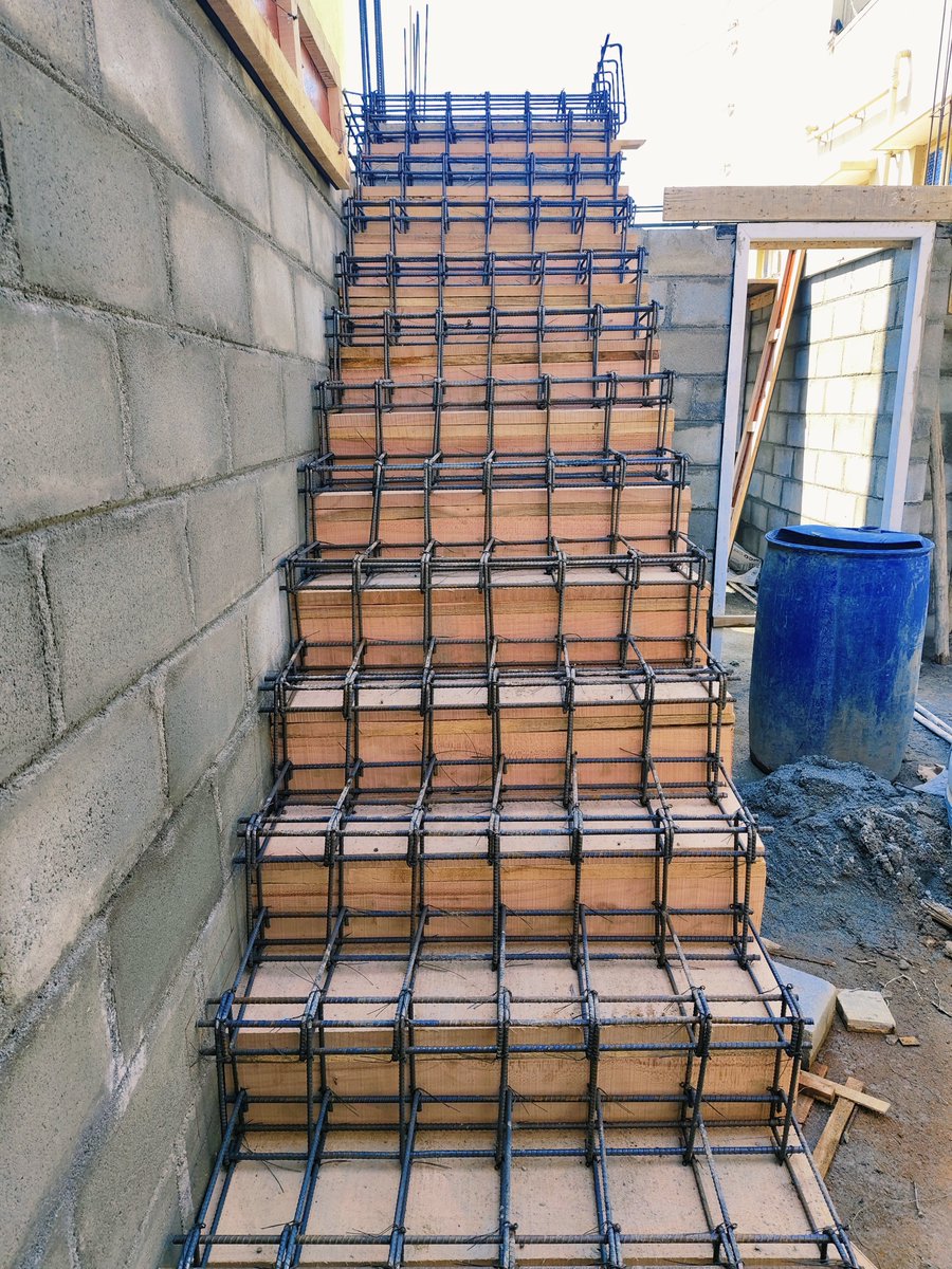 devanshproperti's tweet photo. Chain steps for duplex house 

Skill work centring &amp; bar bending work 

@devanshproperti 

#trendingpost #Construction #home #House #duplex https://t.co/csAQFZCqLA