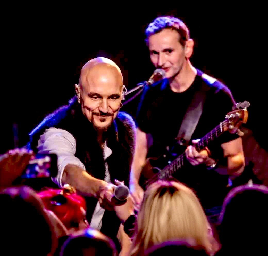 Helen Bladette tweet media