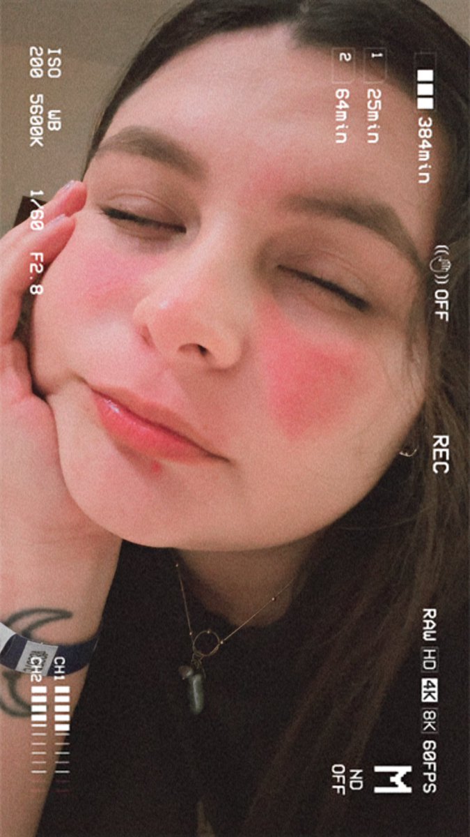 Mrlly's tweet photo. 🍑✨🌸🎀🐯 https://t.co/bb82wv0yFl