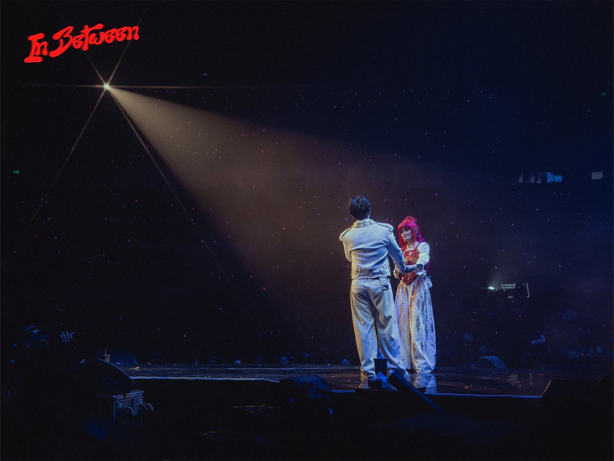 cornerstone_ofc's tweet photo. May angking kapangyarihan ang mga pangarap.
The Big Dome felt like a sanctuary of hope as TJ and KZ performed "Hiraya Manawari."
Directed by John Prats
Presented by Cornerstone Concerts and Dunkin'
#InBetweenD3
#TJMonterde #KZTandingan
#JohnPrats #CornerstoneConcerts https://t.co/3vpl2OsrOw