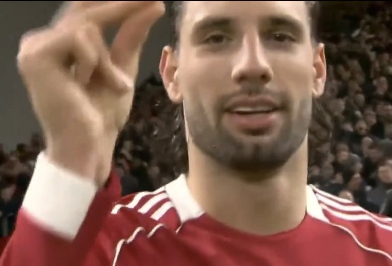 vs Arsenal                    vs Man City