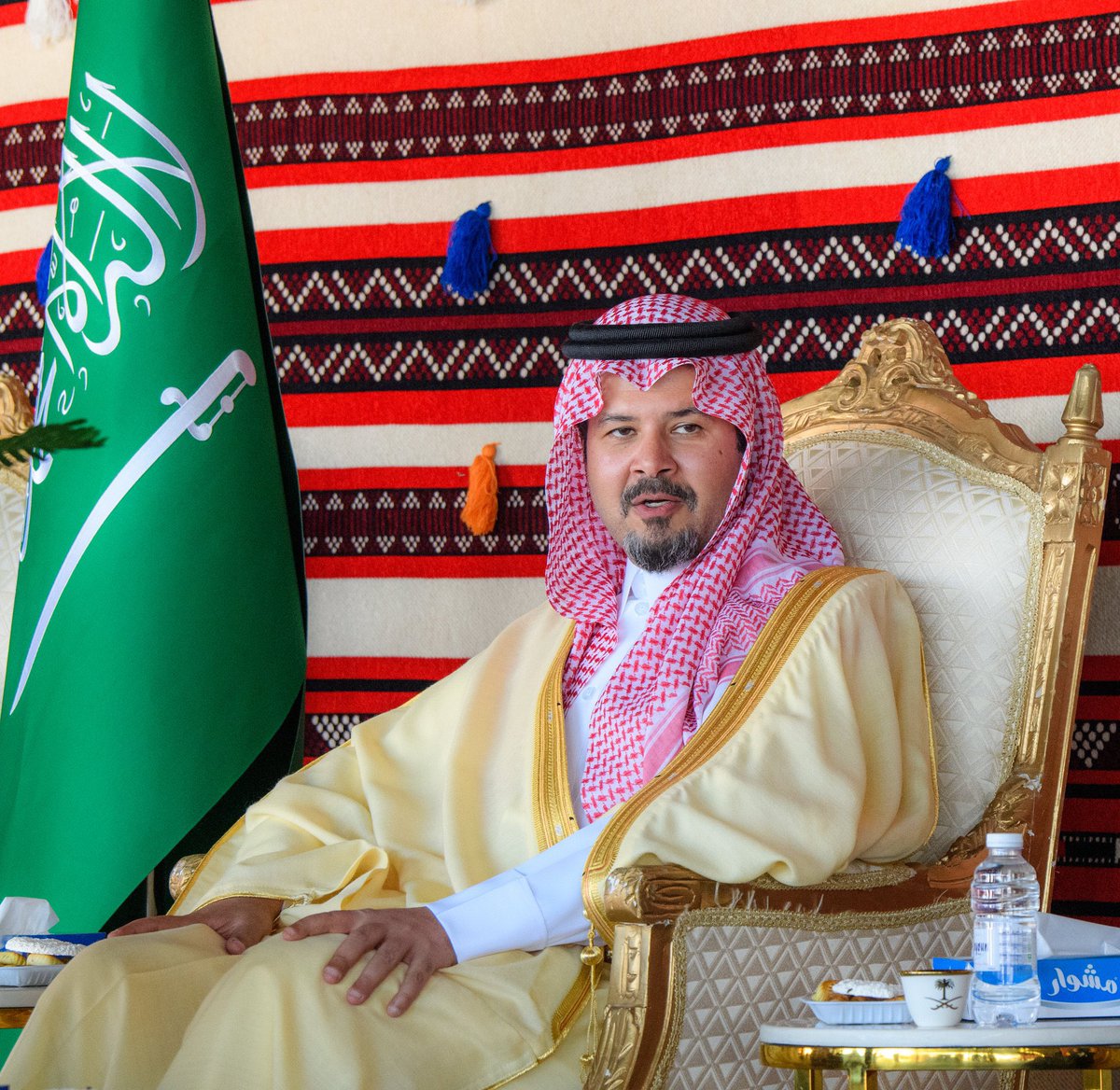 نيوز ولد علي من حرب tweet media