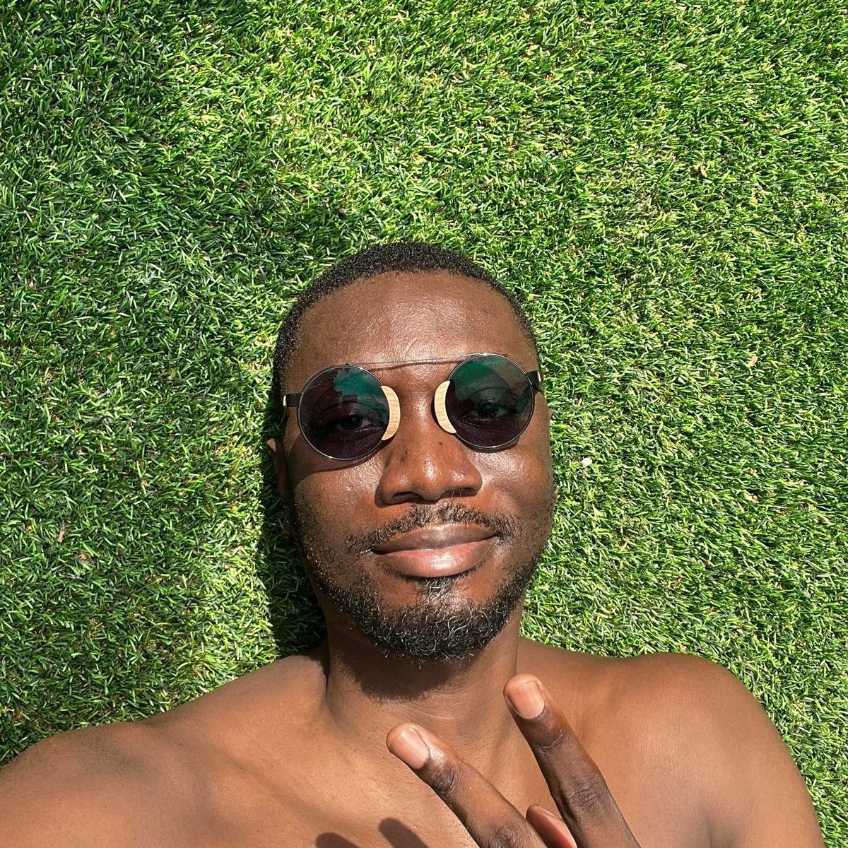 Sen Studios ✍️ tweet media