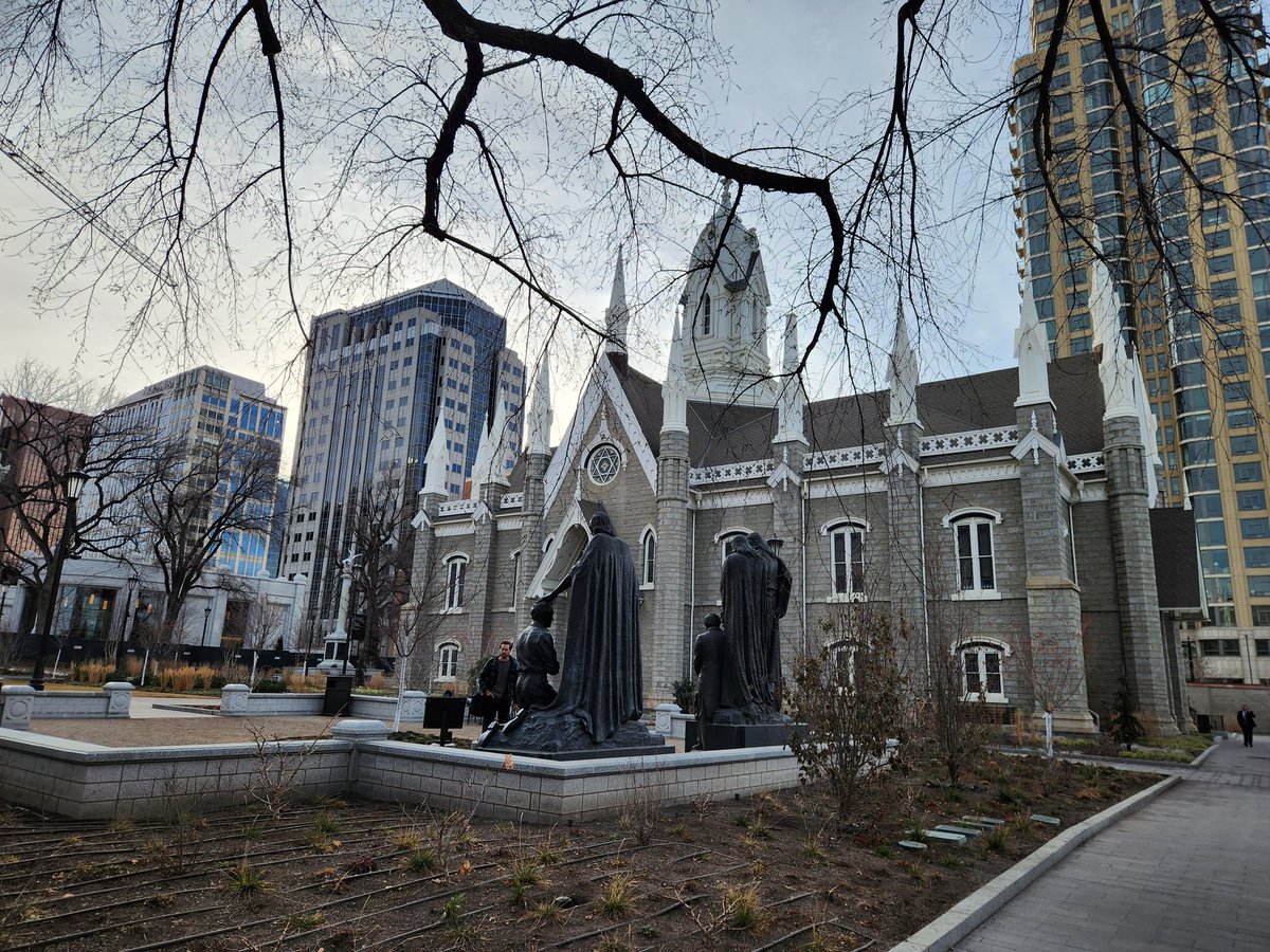 Eric D. Huntsman tweet media